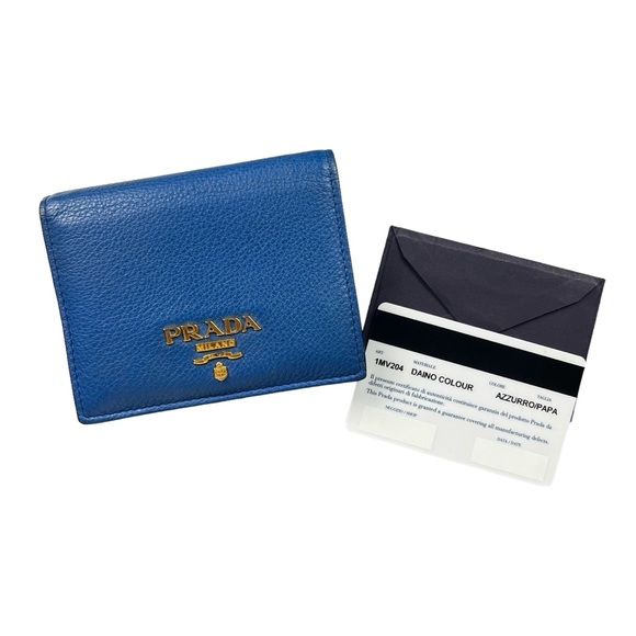 Prada Logo Leather Wallet - Picture 8 of 8